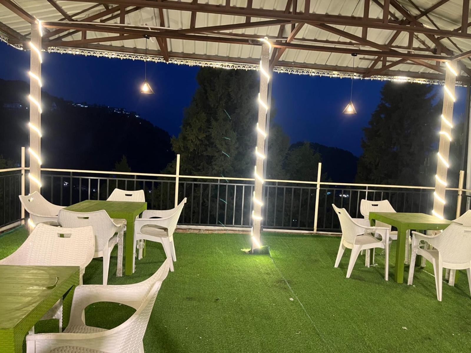 Royal Hill Inn Mussoorie Eksteriør billede